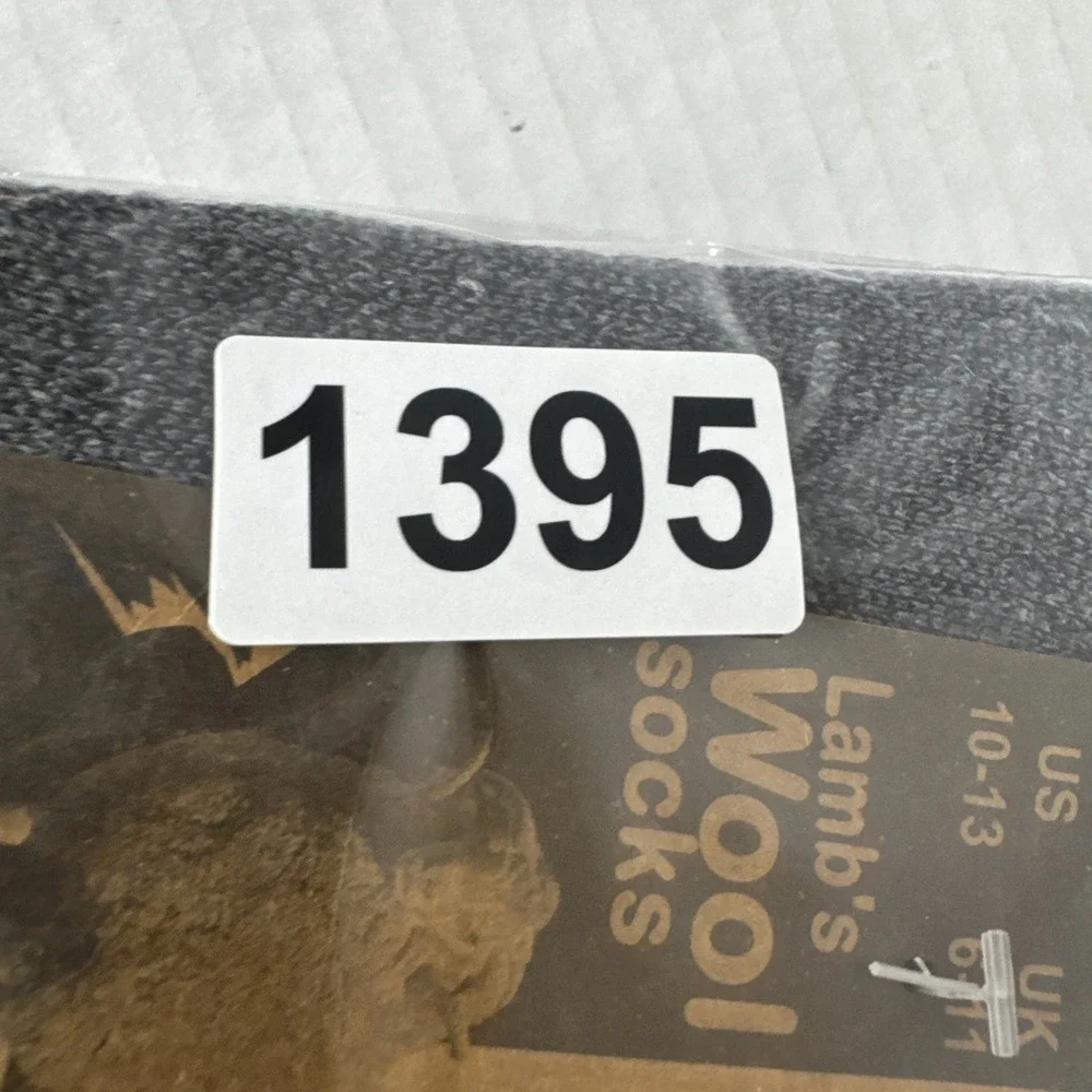 Lamb's Wool Blend Socks NEW Men's US 10-13 Lot of 2 Gray Orange Calf Length 1395